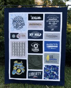 Christmas Gift T-shirt Quilt I